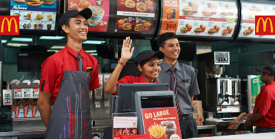 Nikmati Pendapatan Berganda Sehingga RM2,400++ Dengan Kemudahan Asrama Disediakan Di McDonald's Subang Drive Thru!
