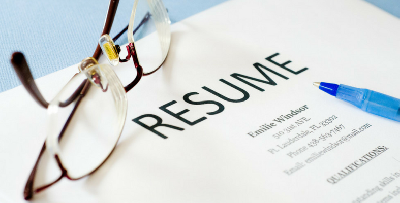 Jangan Tulis 3 Cara Ini Di Bahagian 'Pengalaman Kerja' Dalam Resume Korang!