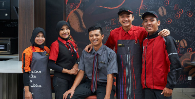 Hari Kerjaya McD Je Orang Shah Alam & PJ Ada Peluang  Naik Pangkat Lepas Setengah Tahun Kerja