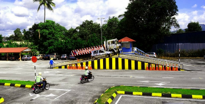 Pelajar 16 Tahun Boleh Buat Lesen Motosikal RM299 Je Dengan JPJ!