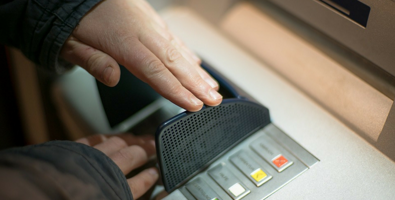 Konon Ada Barang Tak Dituntut, Kali Ini 'Macau Scam' Guna Nama Pos Malaysia Tipu Mangsa!