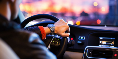 6 'Habit' Tak Elok Yang Selalu Dilakukan Oleh Pemandu Kereta, Ramai Tak Perasan