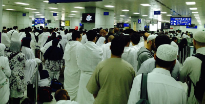 Individu Ni Kongsi Tips Kumpul Duit Umrah RM16,000 Dalam Masa 4 Tahun!
