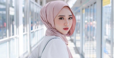 "Cantik Bolehlah!" - Raih RM15K Sebulan, Bukti Tanggapan Netizen Salah!