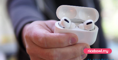 4 Genius Features Available In Apple's AirPod Pros!