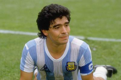[TERKINI] Ini Punca Kenapa Lagenda Bola Sepak Argentina, Diego Maradona Dilaporkan Meninggal Dunia