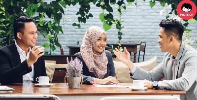 Lelaki Ni Mengaku Dapat GAJI RM41k Sebulan Dengan Hanya Menipu Dan Buat BUSY ketika BEKERJA! Ini Rahsia Beliau !